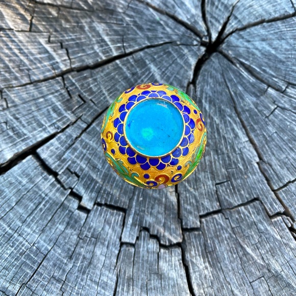 ⭐️❤️HOST PICK ❤️⭐️VTG Asian Cloisonne & Enameled Brass Floral Vase - Picture 6 of 6